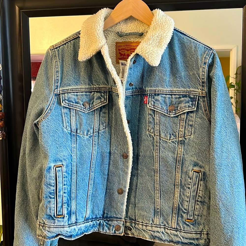 Levi’s Sherpa jacket